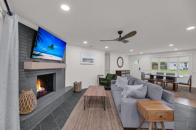 764 Creekside Drive, Charleston, SC 29412