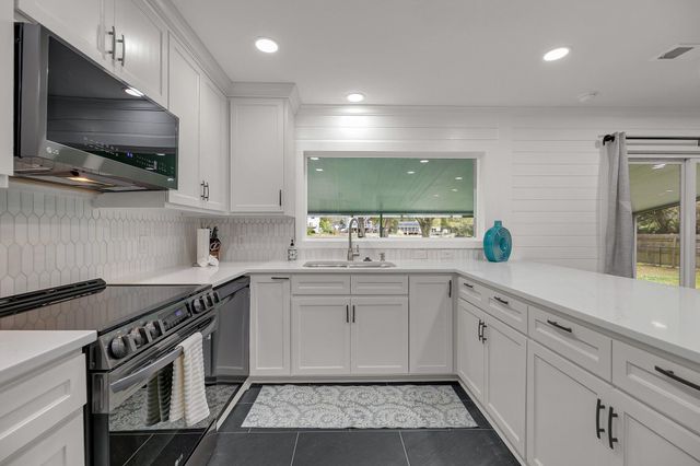 764 Creekside Drive, Charleston, SC 29412