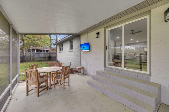 764 Creekside Drive, Charleston, SC 29412