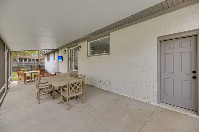 764 Creekside Drive, Charleston, SC 29412