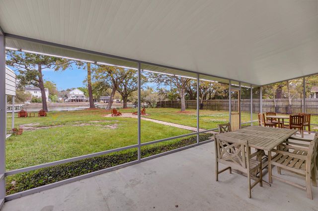 764 Creekside Drive, Charleston, SC 29412