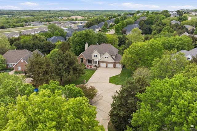 1213 Greystone Place, Manhattan, KS 66503
