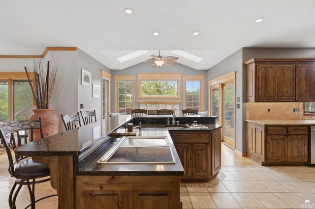 1213 Greystone Place, Manhattan, KS 66503