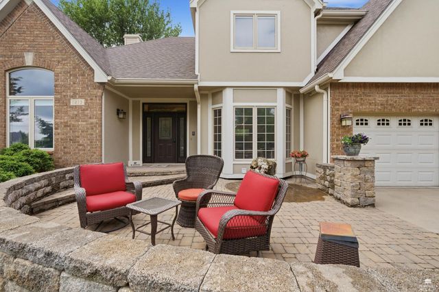 1213 Greystone Place, Manhattan, KS 66503
