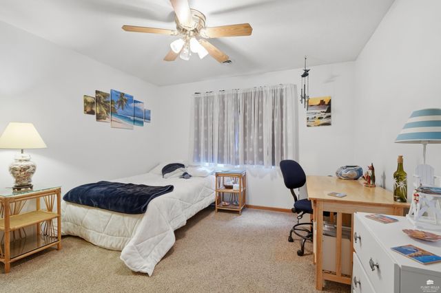 1213 Greystone Place, Manhattan, KS 66503