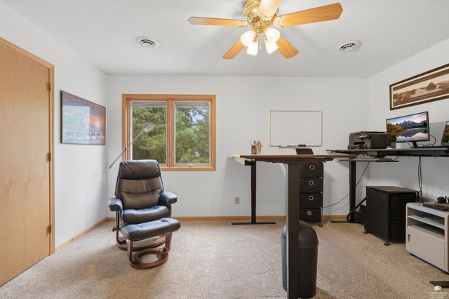 1213 Greystone Place, Manhattan, KS 66503