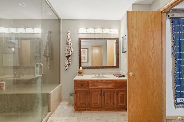 1213 Greystone Place, Manhattan, KS 66503