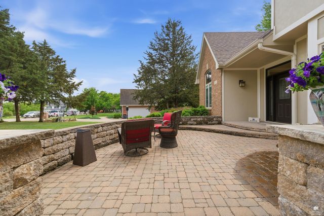 1213 Greystone Place, Manhattan, KS 66503