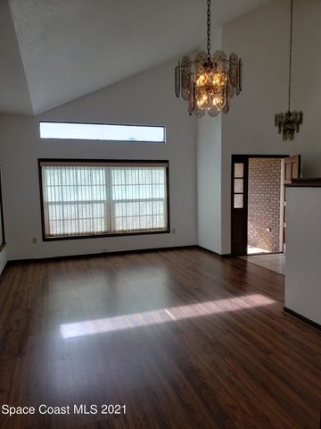 2575 Palm Lake Drive, Merritt Island, FL 32952