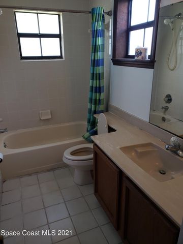 2575 Palm Lake Drive, Merritt Island, FL 32952
