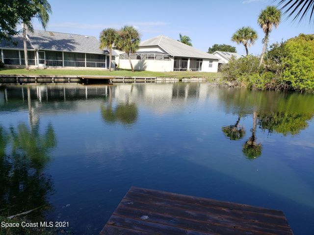 2575 Palm Lake Drive, Merritt Island, FL 32952