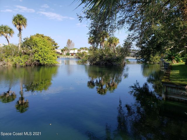 2575 Palm Lake Drive, Merritt Island, FL 32952