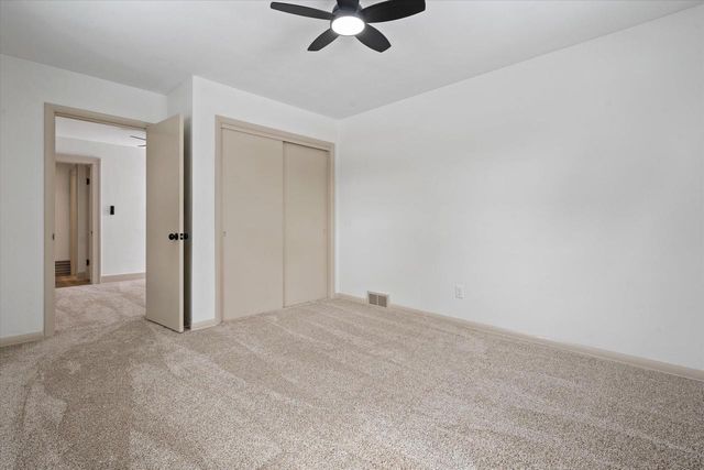 925 Harding AVENUE, Waukesha, WI 53186