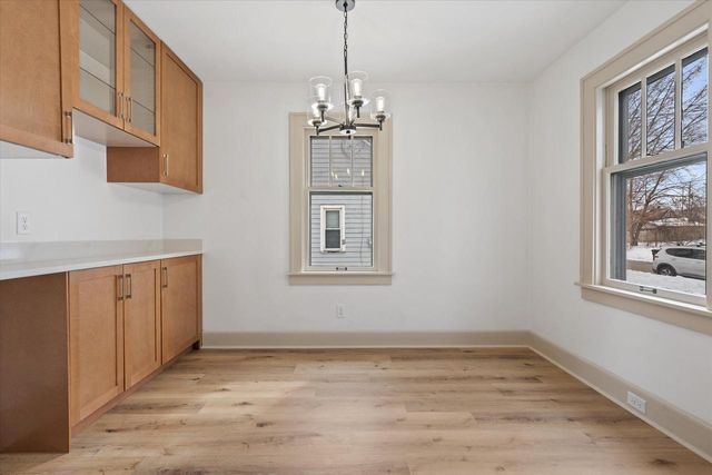 925 Harding AVENUE, Waukesha, WI 53186