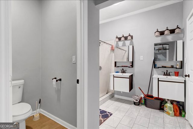 466 Lake Drive, Hapeville, GA 30354