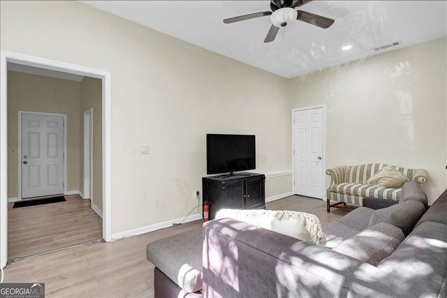 466 Lake Drive, Hapeville, GA 30354