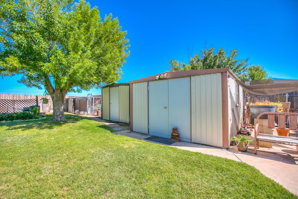 Image 42 of property listing at 20 Sierra Camino, Ballinger, TX 76821
