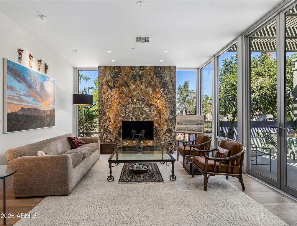 5610 N SCOTTSDALE Road, Paradise Valley, AZ 85253 — exterior