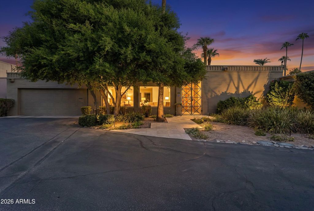 5610 N SCOTTSDALE Road, Paradise Valley, AZ 85253 — photo 2