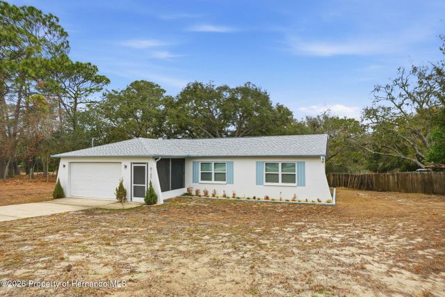 8165 Ridge Road, Weeki Wachee, FL 34613