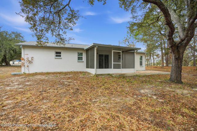 8165 Ridge Road, Weeki Wachee, FL 34613