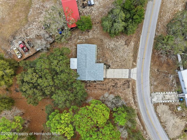 8165 Ridge Road, Weeki Wachee, FL 34613