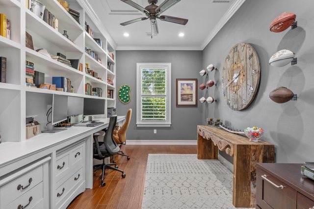 7840 Broomsage Place, Tallahassee, FL 32309