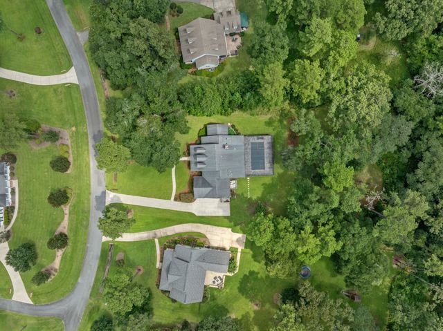 7840 Broomsage Place, Tallahassee, FL 32309