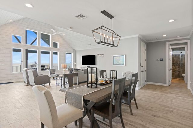 3133 Bay Ridge Drive, Palacios, TX 77465