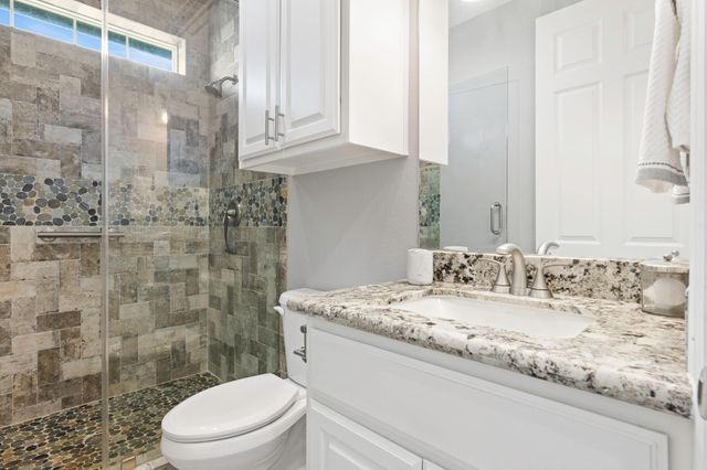 3133 Bay Ridge Drive, Palacios, TX 77465