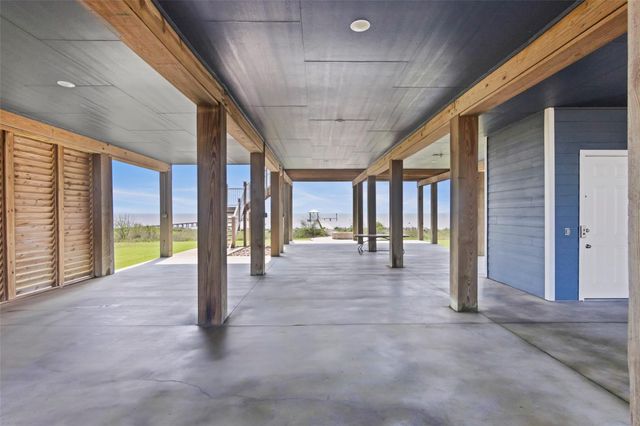 3133 Bay Ridge Drive, Palacios, TX 77465