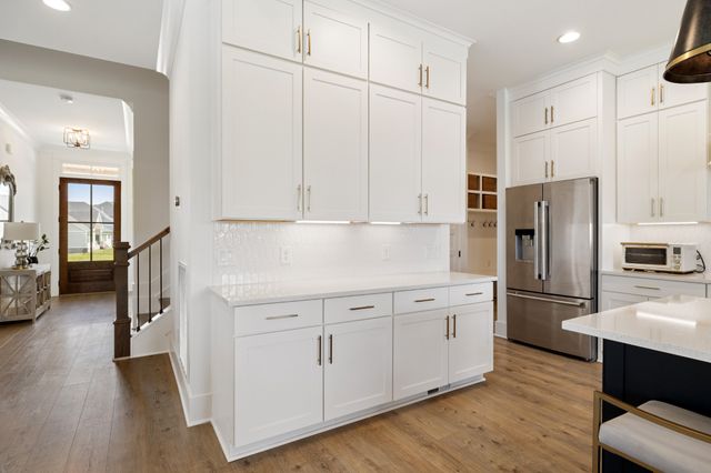 2127 Burgin Dr, Thompsons Station, TN 37179