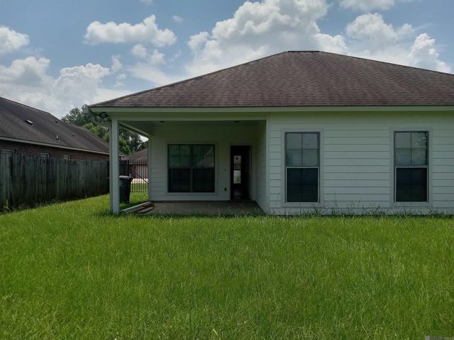 6741 Silver Springs Dr, Central, LA 70739