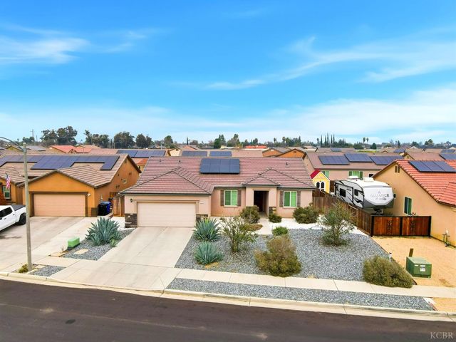 870 Cabrillo Street, Lemoore, CA 93245