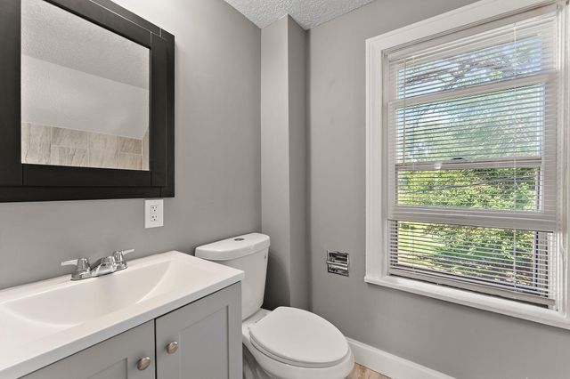 303 Cesar Chavez Street, Saint Paul, MN 55107