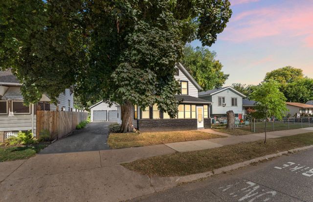 303 Cesar Chavez Street, Saint Paul, MN 55107