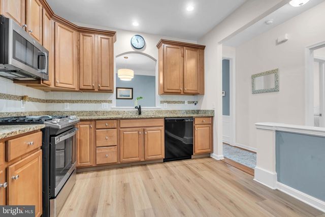173 SPARROW DR, Hamilton, NJ 08690