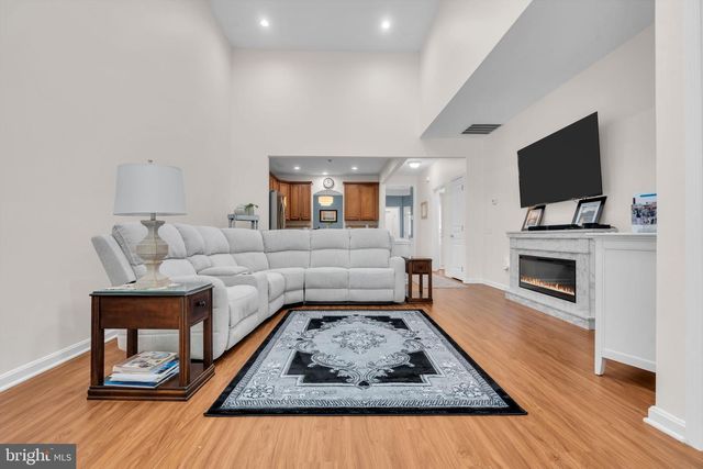 173 SPARROW DR, Hamilton, NJ 08690