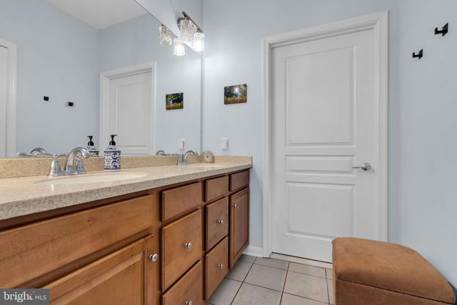 173 SPARROW DR, Hamilton, NJ 08690