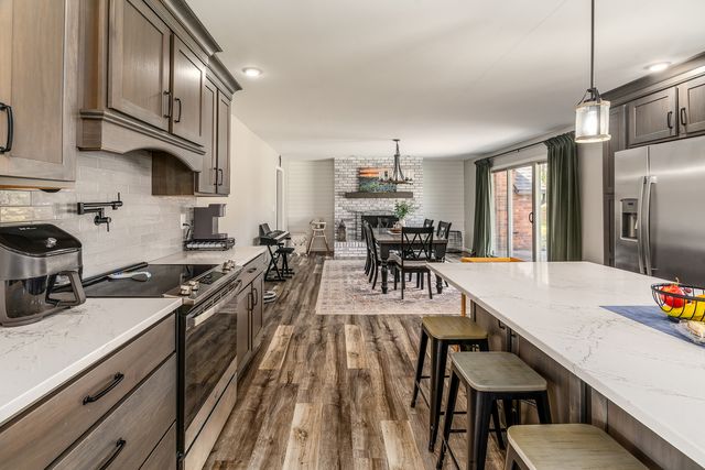 1816 Wolff Drive, Marion, IL 62959