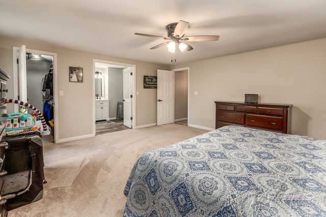 1816 Wolff Drive, Marion, IL 62959