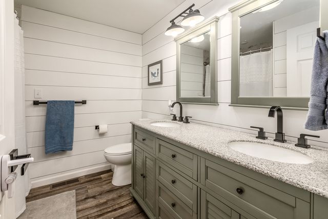 1816 Wolff Drive, Marion, IL 62959