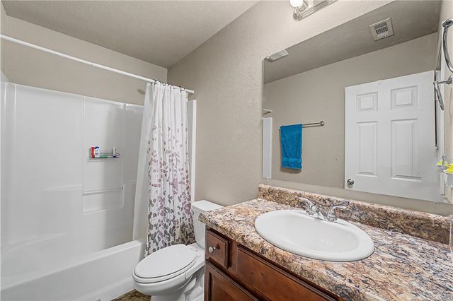 6202 SW Warrington Road, Bentonville, AR 72713