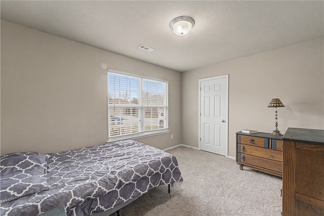 6202 SW Warrington Road, Bentonville, AR 72713