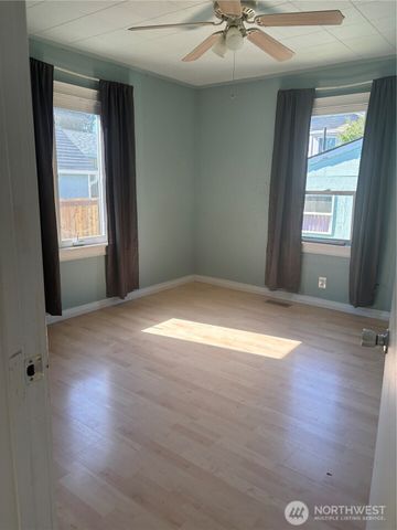 1509 Everett Street, Sumner, WA 98390