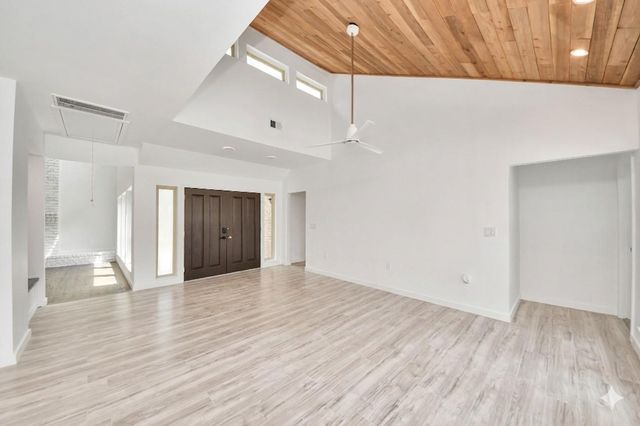 16502 Craighurst Drive, Houston, TX 77059