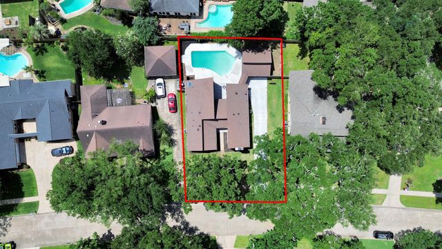 16502 Craighurst Drive, Houston, TX 77059
