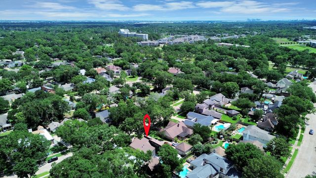 16502 Craighurst Drive, Houston, TX 77059