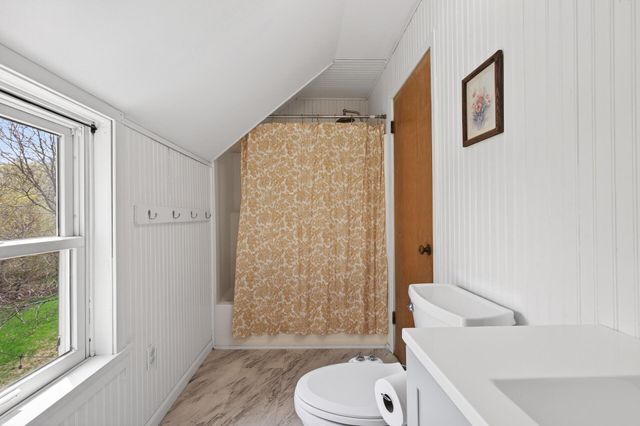 112231 Hutchins Court, Chaska, MN 55318