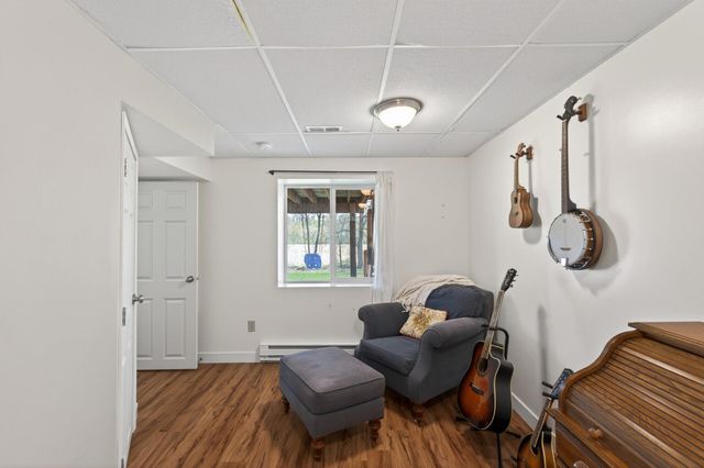 112231 Hutchins Court, Chaska, MN 55318